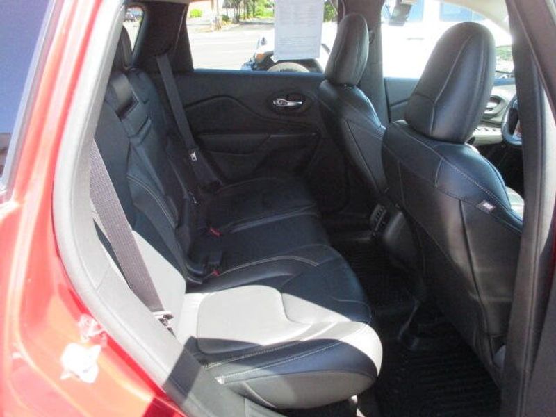 Used 2015 Jeep Cherokee LimitedImage 29