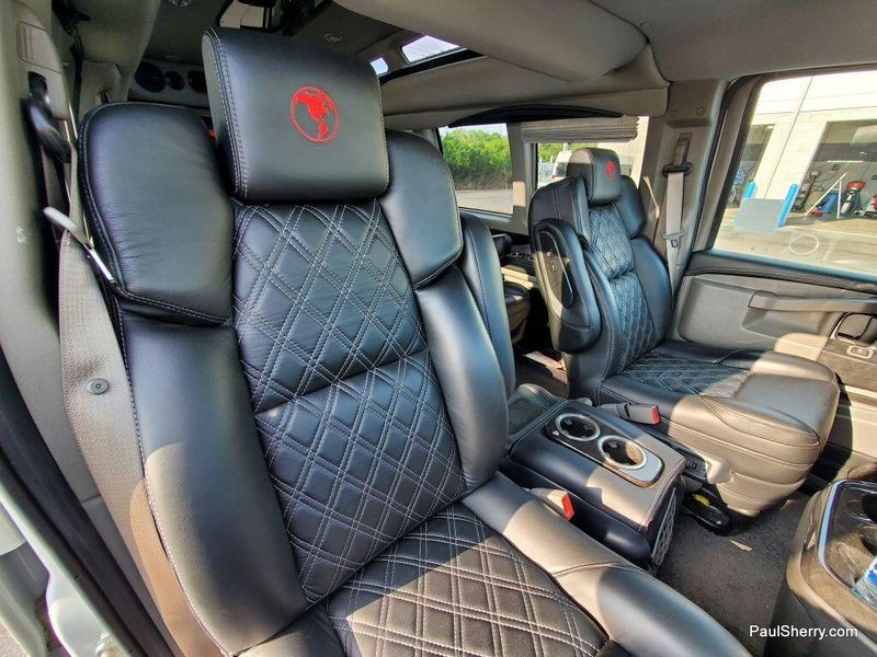 Used 2023 Chevrolet Express Cargo Image 8