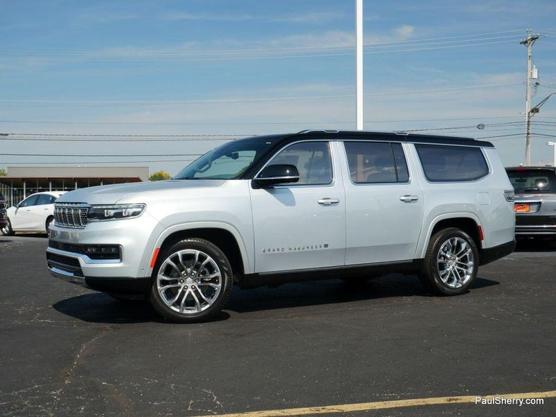 2023 Jeep Grand Wagoneer L II photo 9