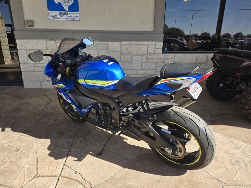 2017 Suzuki GSXR750L7Image 5