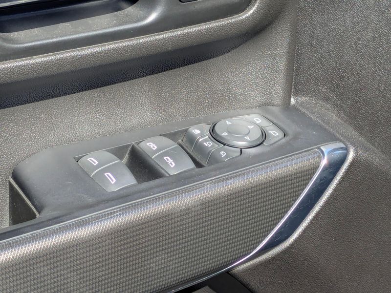 2023 Gmc Sierra HD AT4 photo 13