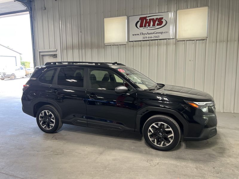 Used 2025 Subaru Forester PremiumImage 36