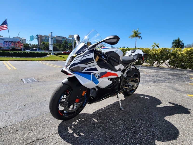 2026 BMW S 1000 RRImage 3