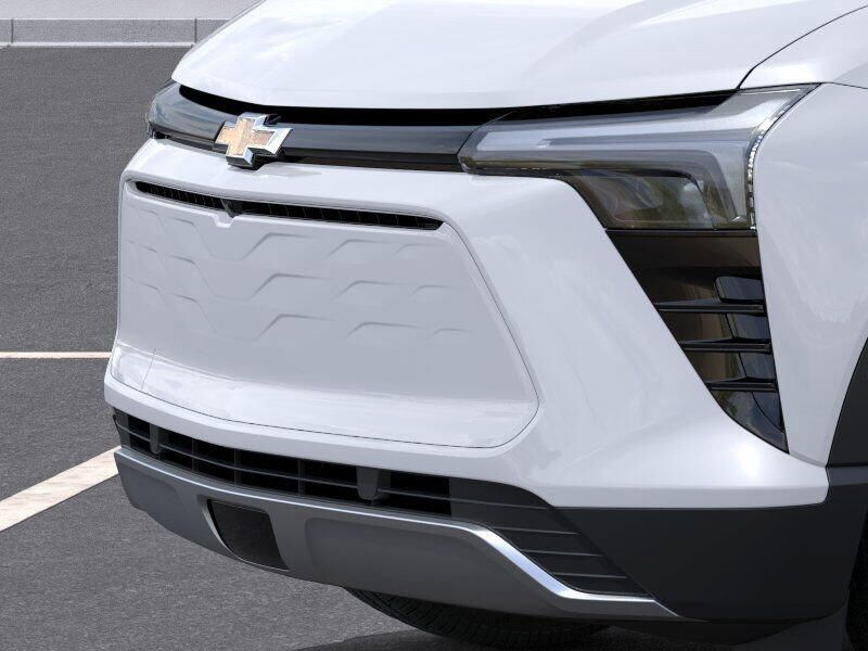 New 2025 Chevrolet Blazer EV FWD LTImage 13