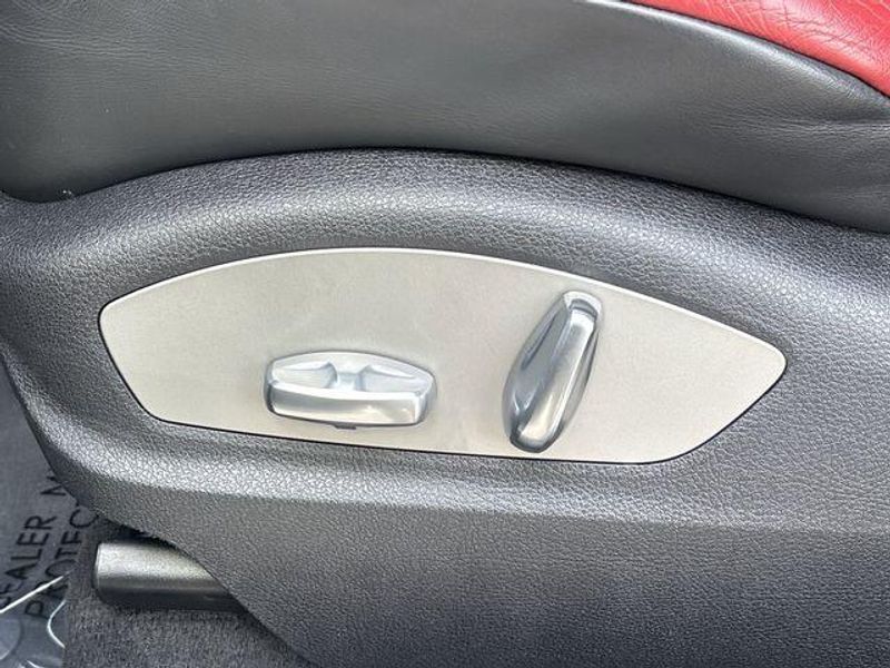 Used 2021 Porsche Macan GTSImage 19