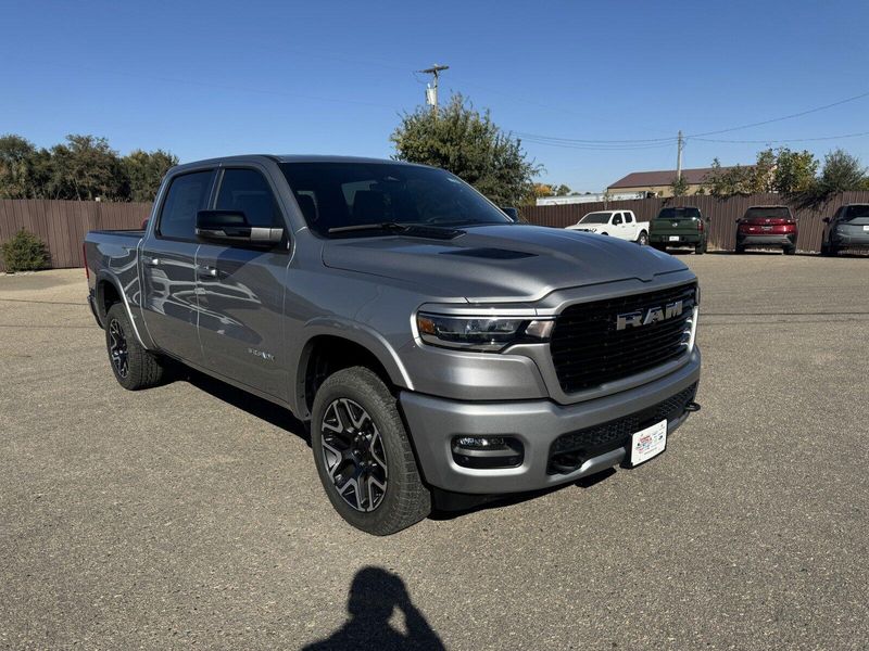 2025 RAM 1500 Laramie Crew Cab 4x4 5