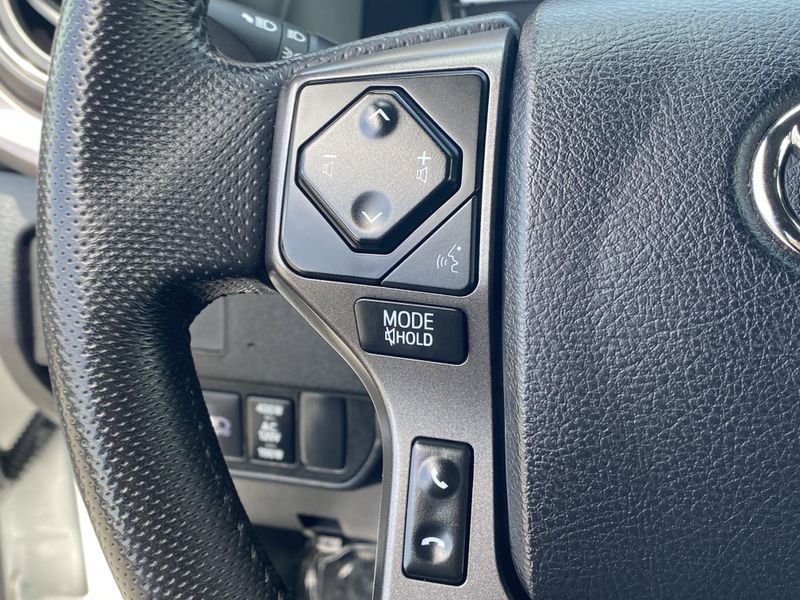 2023 Toyota Tacoma TRD SportImage 26