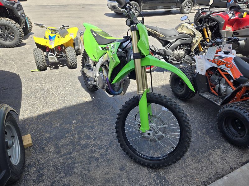 USED 2024 KAWASAKI KX 450 Image 2