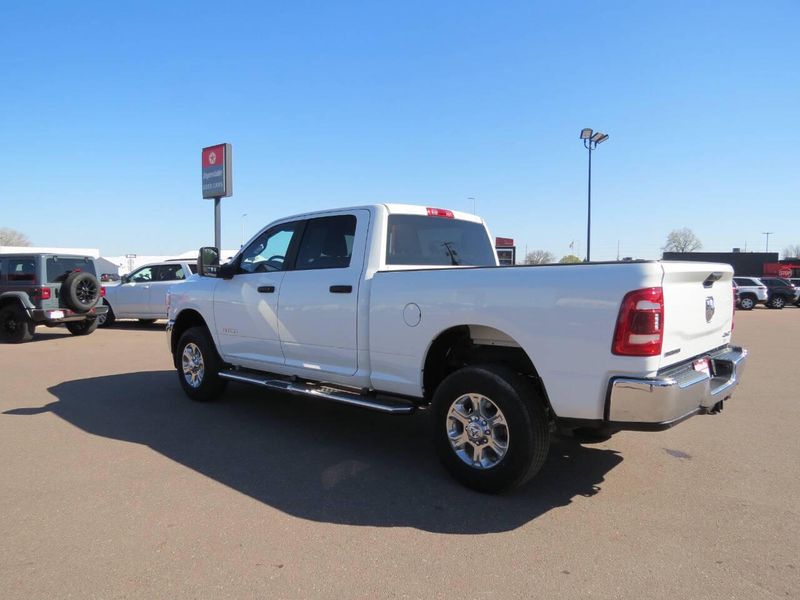 Used 2024 RAM 2500 Big Horn 4x4 4dr Crew Cab 6.3 ft. SB PickupImage 15