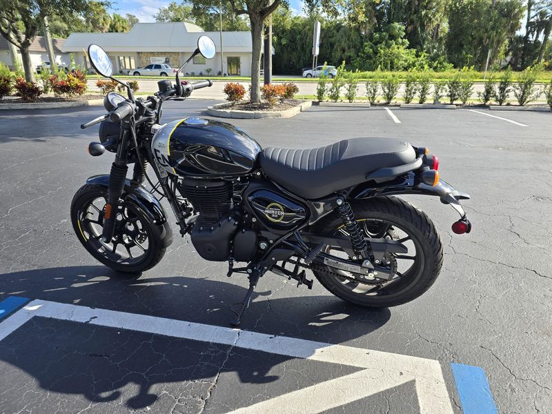 2024 Royal Enfield Hunter 350