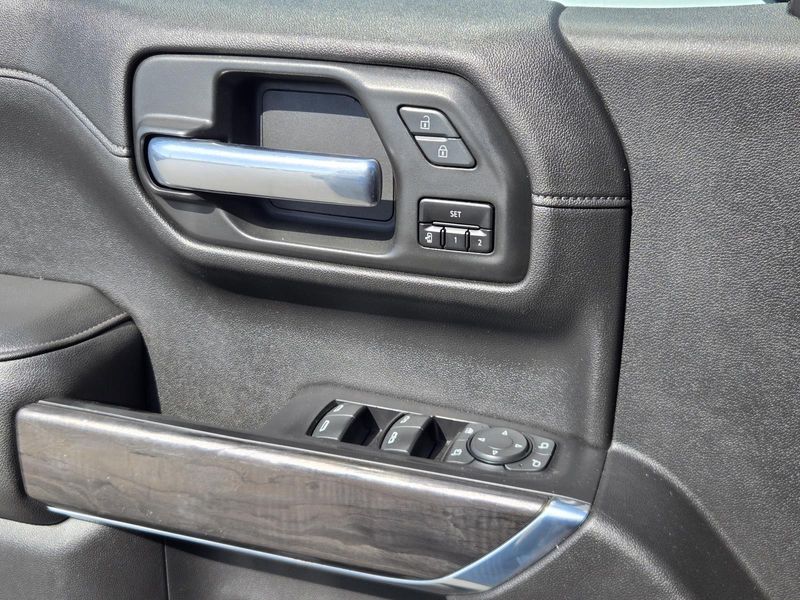 Used 2020 Chevrolet Silverado 1500 2WD Crew Cab 147 LTZ