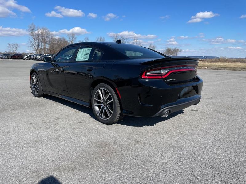 2023 Dodge Charger R/T photo 3