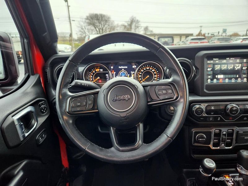 Used 2022 Jeep Wrangler Unlimited Sport Altitude