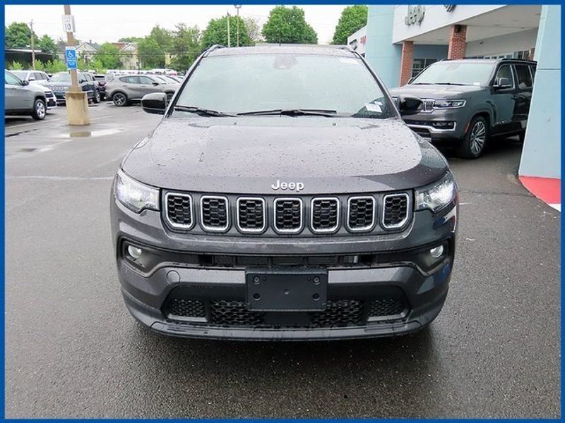 2024 Jeep Compass Latitude LuxImage 3