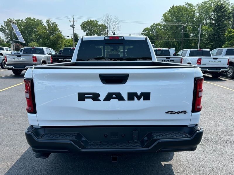 2025 RAM 1500 Tradesman Crew Cab 4x4 5