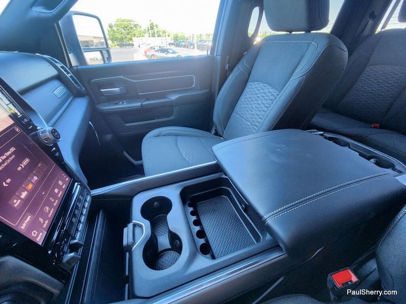 New 2026 RAM 2500 Big Horn Crew Cab 4x4 6'4' Box