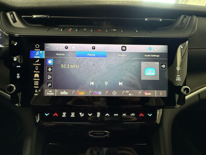 New 2026 Jeep Grand Cherokee L Laredo Altitude 4x4Image 31