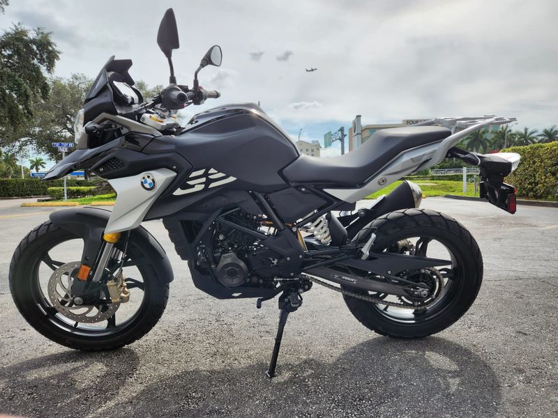 2024 BMW G 310 GS Image 5