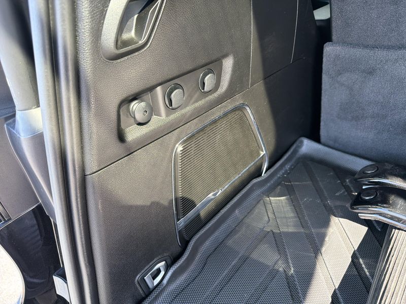 2024 Jeep Wagoneer Series 1Image 15