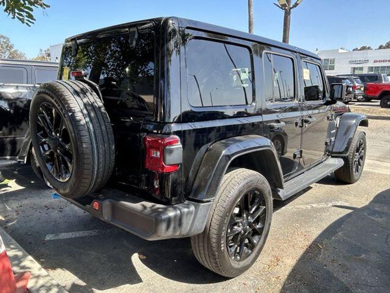 Used 2024 Jeep Wrangler 4xE Sahara 4xeImage 3