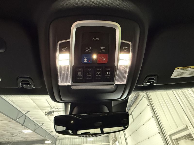 Used 2021 RAM 1500 LimitedImage 19