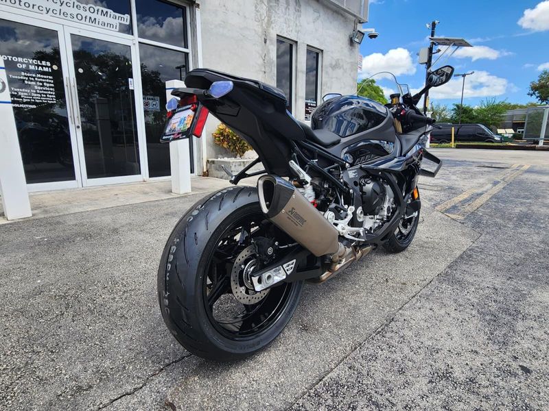 2026 BMW S 1000 RRImage 13