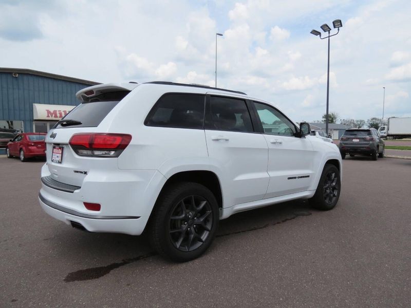 2019 Jeep Grand Cherokee Limited X 4x4 4dr SUVImage 2