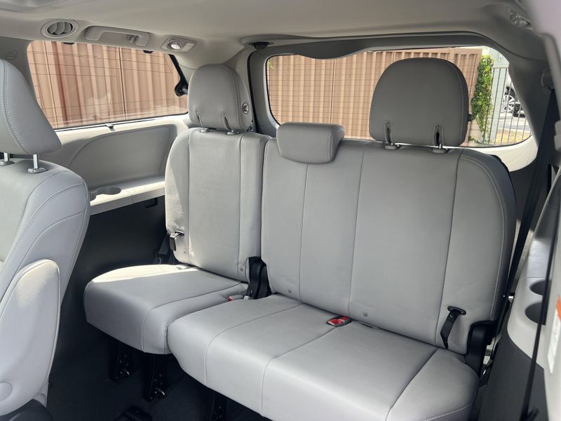 Used 2020 Toyota Sienna LimitedImage 21