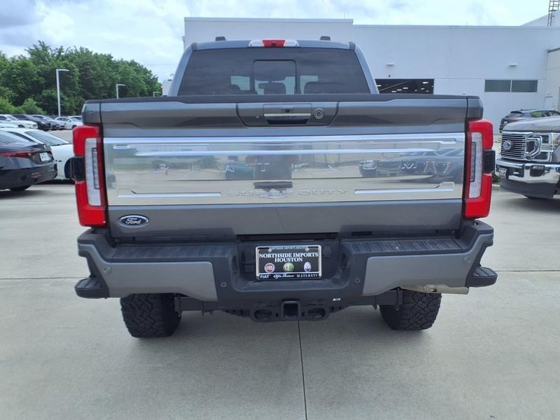 2024 Ford F-250SD PlatinumImage 18