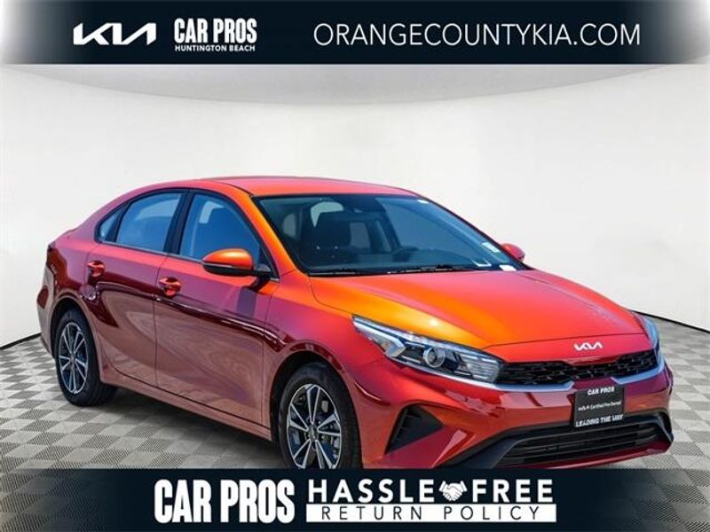 2024 Kia Forte LXSImage 1