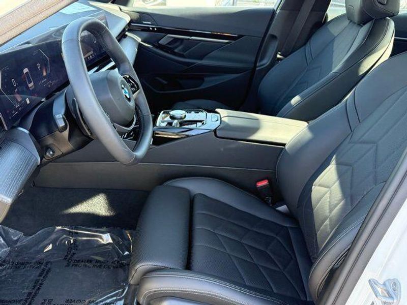 Used 2026 BMW 5 Series 530iImage 20