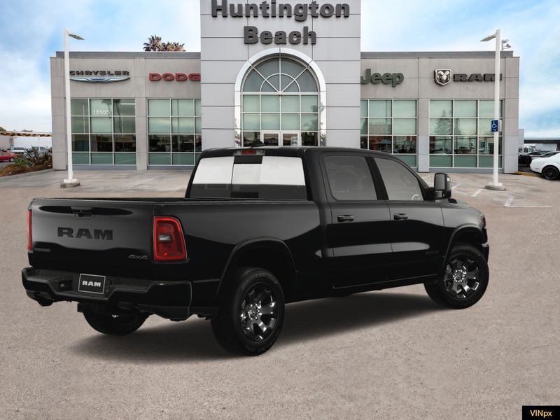 2025 RAM 1500 Big Horn Crew Cab 4x4Image 5