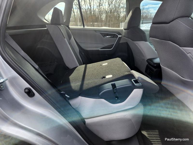 Used 2021 Toyota RAV4 XLE