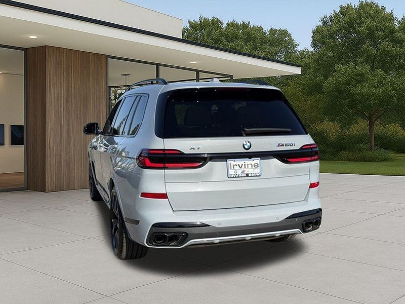 Used 2025 BMW X7 M60iImage 11