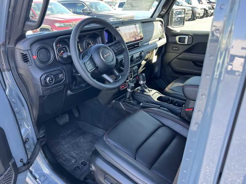 New 2025 Jeep Gladiator Rubicon X 4x4Image 14