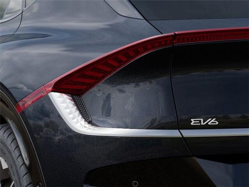 2025 Kia EV6 WindImage 11