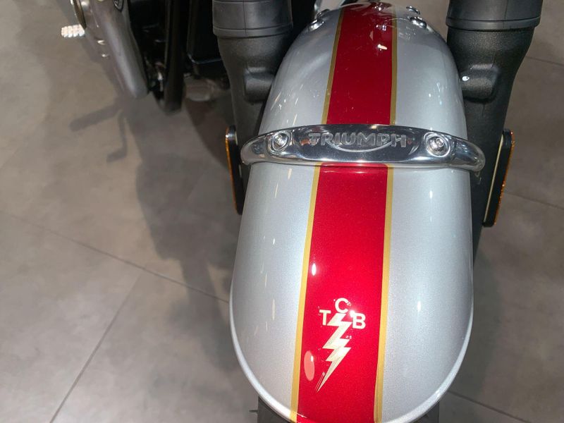 New 2025 Triumph BONNEVILLE T120 ELVIS EDITION Image 24