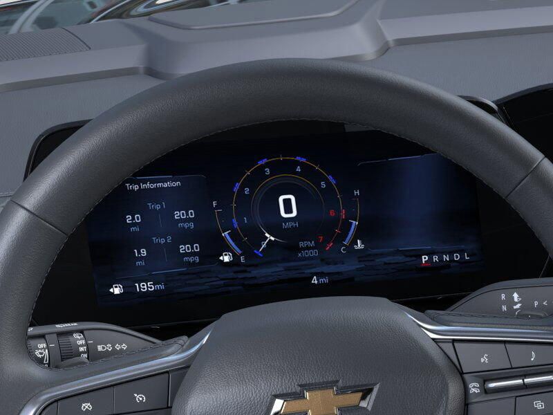 2025 Chevrolet Suburban LTImage 18