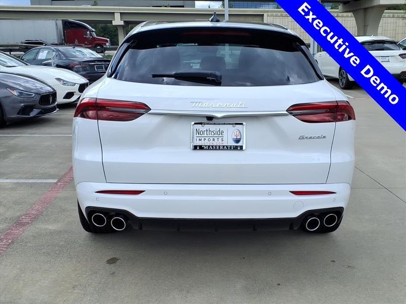 New 2025 Maserati Grecale Image 8