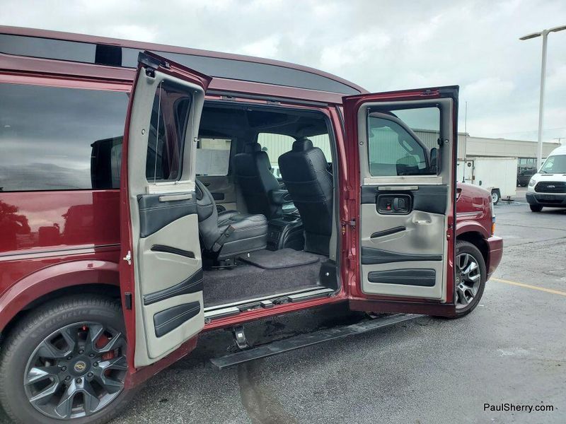 Used 2024 Chevrolet Express Cargo Image 18