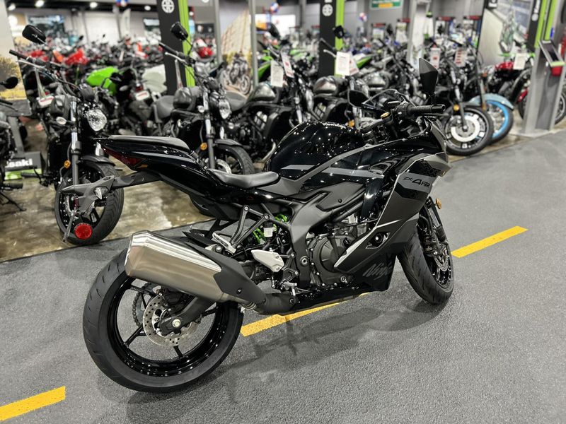 New 2026 Kawasaki NINJA ZX-4RR ABS Image 5