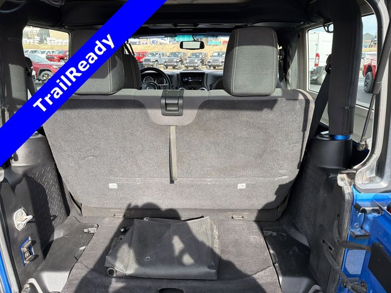 Used 2015 Jeep Wrangler JK RubiconImage 14