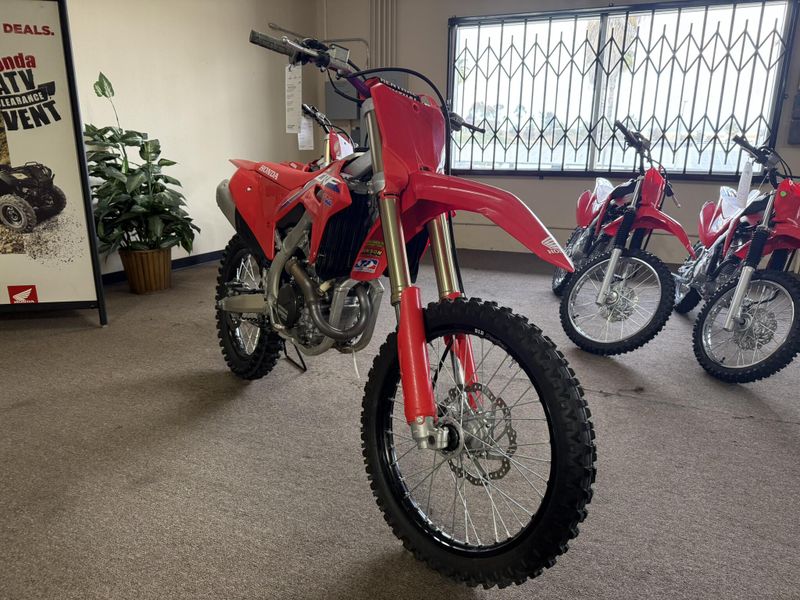 2022 Honda CRF250R Image 14