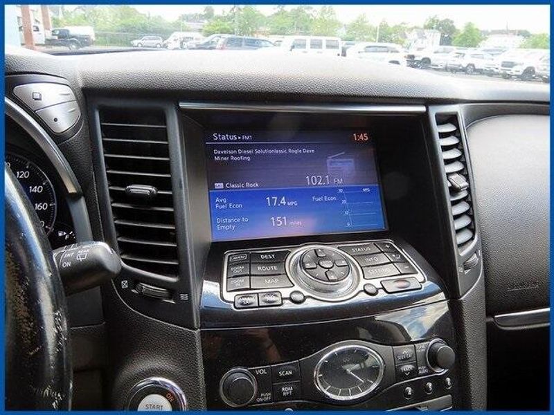 Used 2014 INFINITI QX70 BaseImage 16