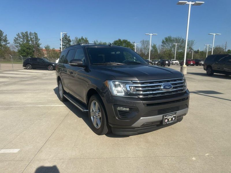 Used 2019 Ford Expedition XLTImage 3