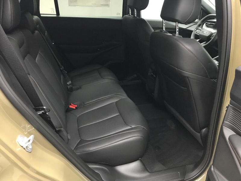 New 2026 Jeep Cherokee Limited 4x4Image 14