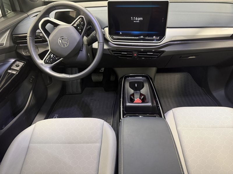 Used 2025 Volkswagen ID.4 Pro S AWD Long Range w/Glass RoofImage 9