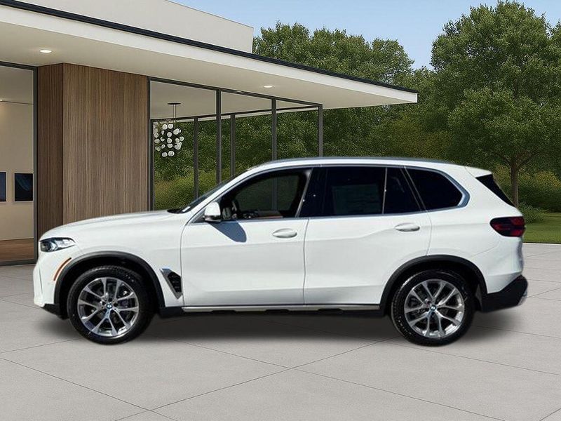New 2026 BMW X5 xDrive40iImage 13