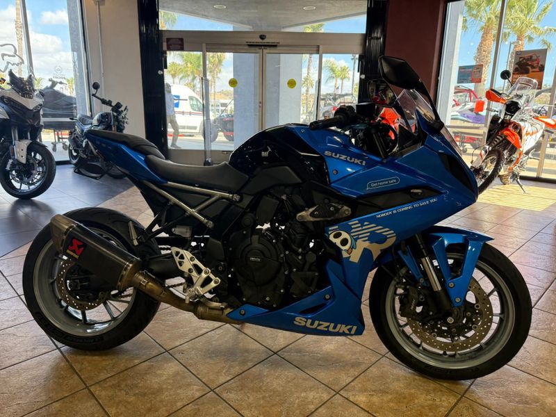 Used 2024 Suzuki GSX-8R Image 9