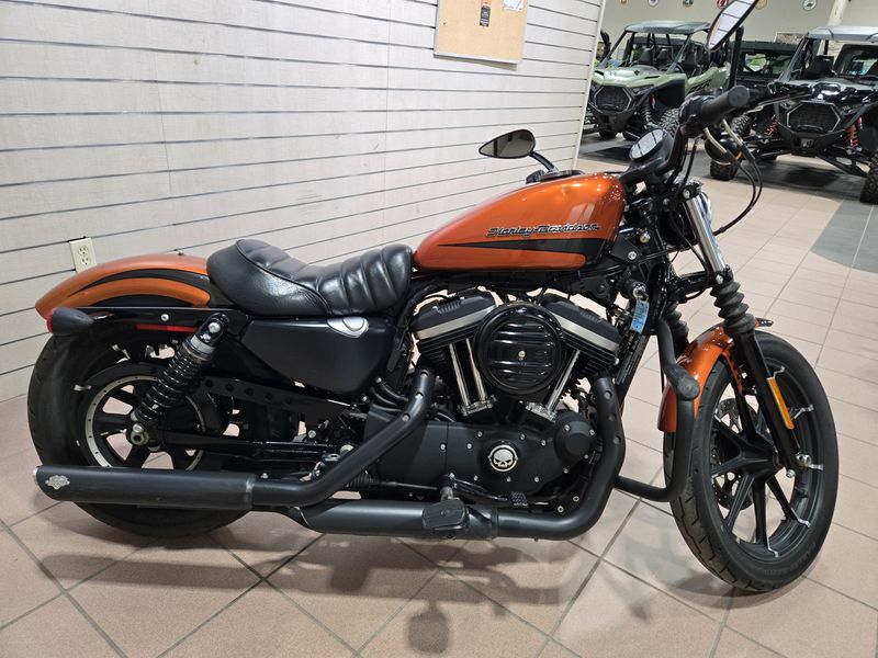 2020 HARLEY SPORTSTER IRON 883 ORANGE Image 2